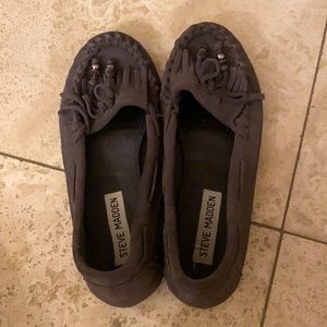Steve Madden Grey Moccasin Flats